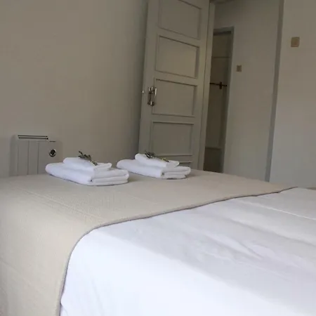 Maria Amelia | Free Indoor Parking Apartment *