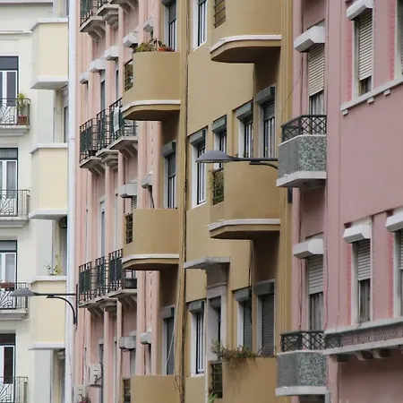 Maria Amelia | Free Indoor Parking Apartment Lissabon